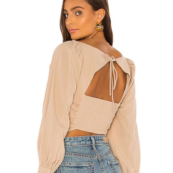 MAJORELLE Emily Top Cropped Long Sleeve Beige In store now Revolve XS - Picture 4 of 10